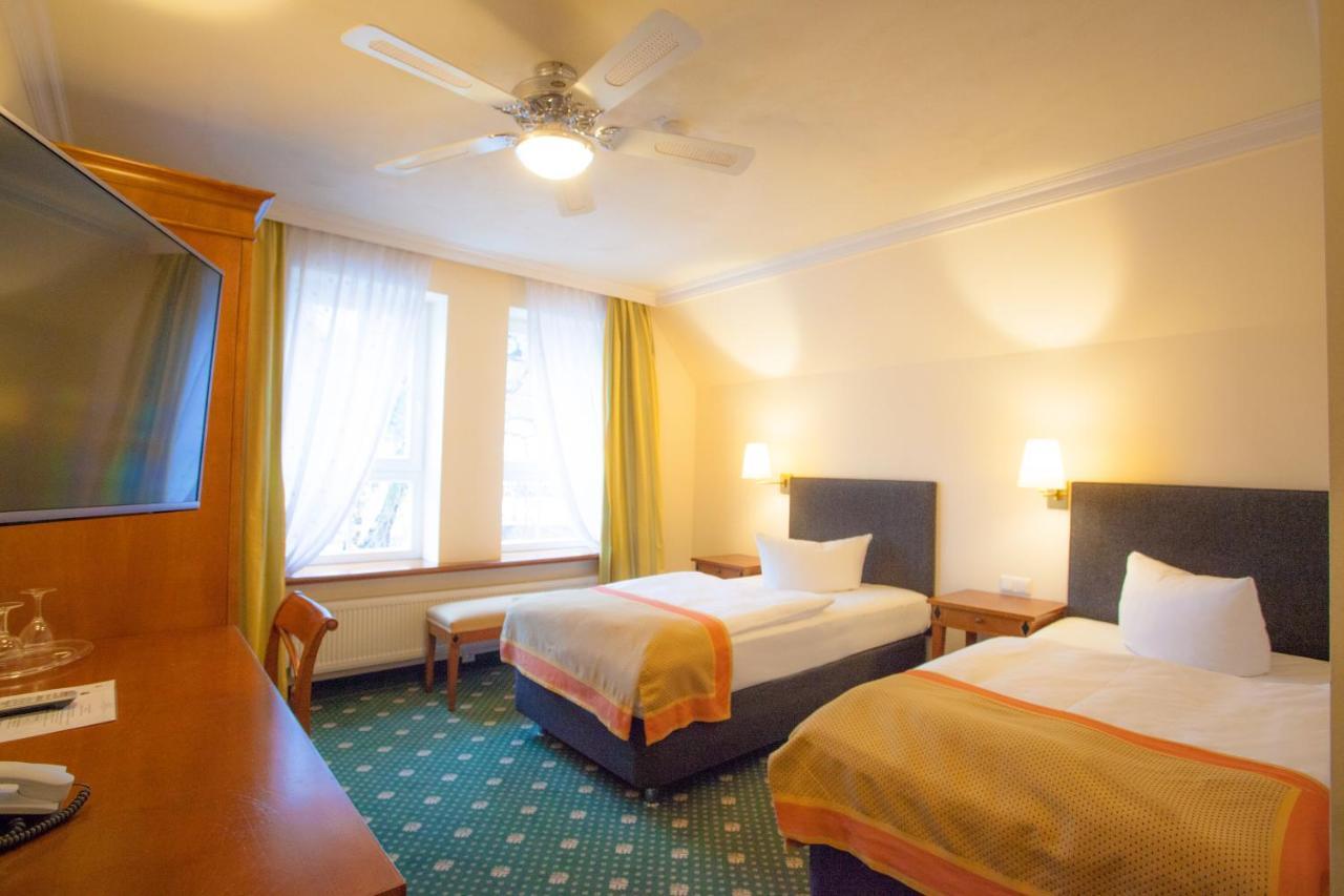 Stadthotel Herzog Ludwig Landshut Ngoại thất bức ảnh